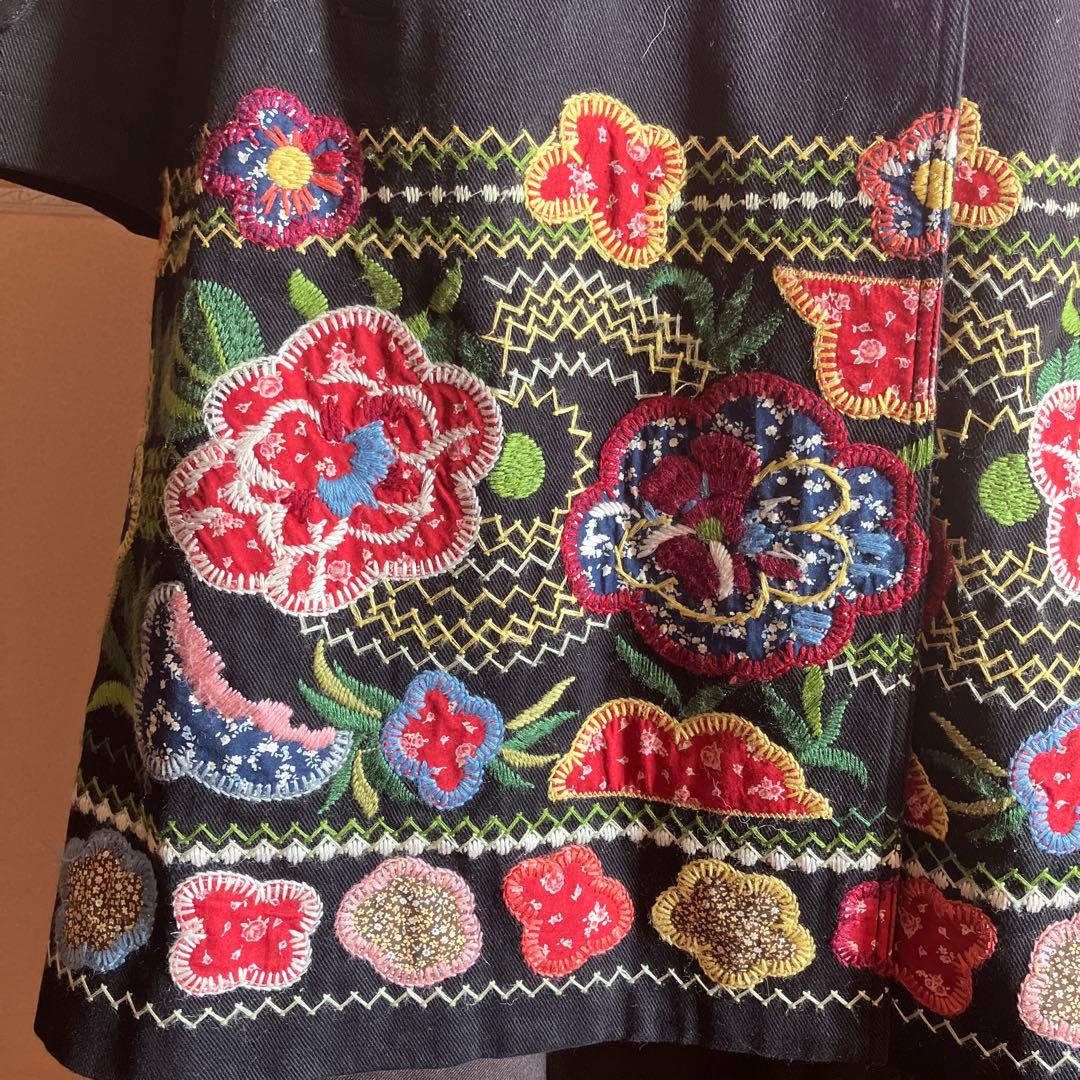 最終価格！ロイスクレヨン　花柄刺繍ダブルブレストコート