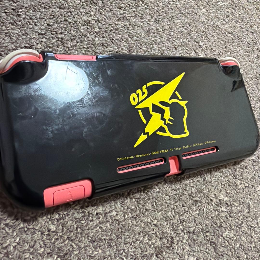 Nintendo Switch Lite コーラル ピカチュウケース付き