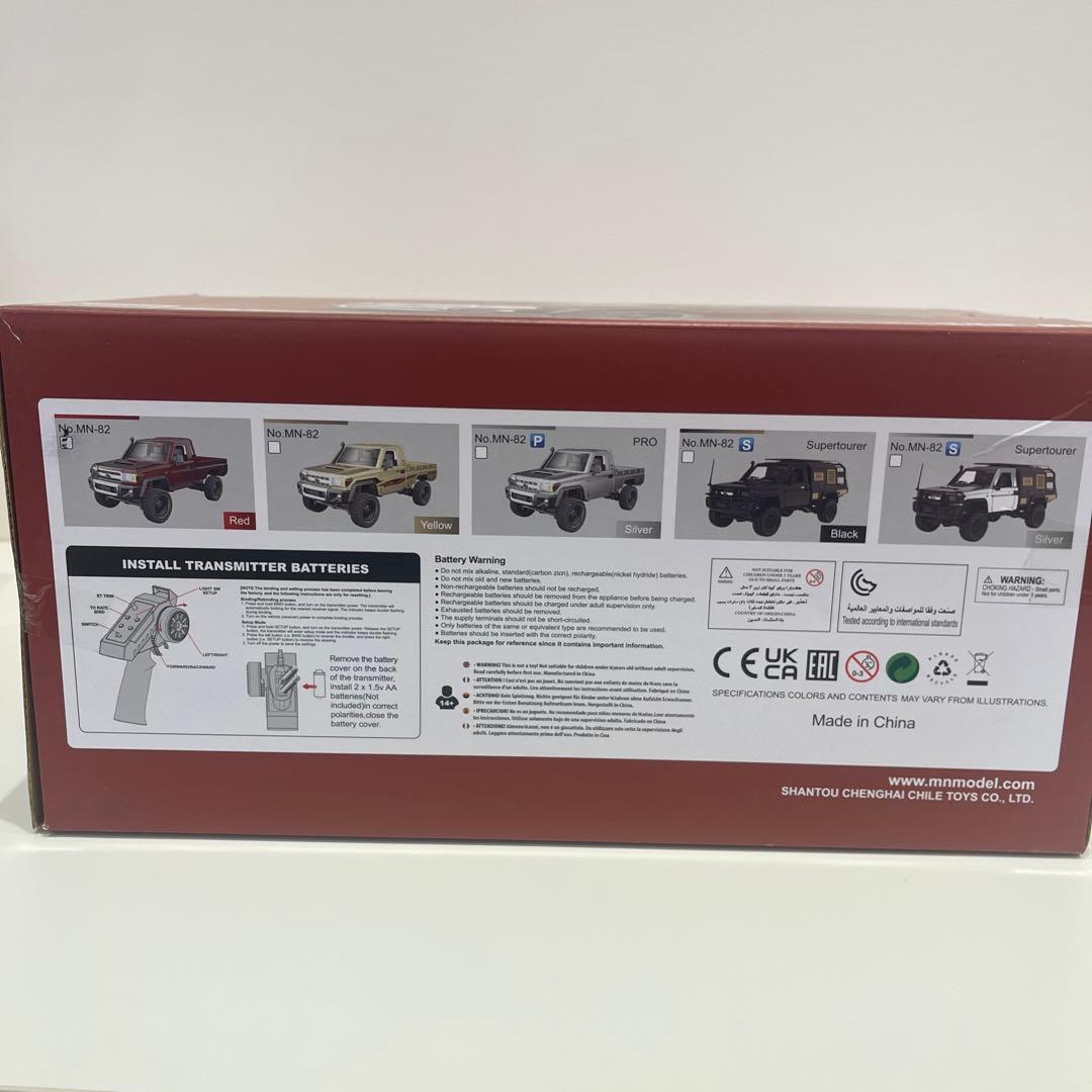 TOYOTA ランドクルーザー 1:12 4X4