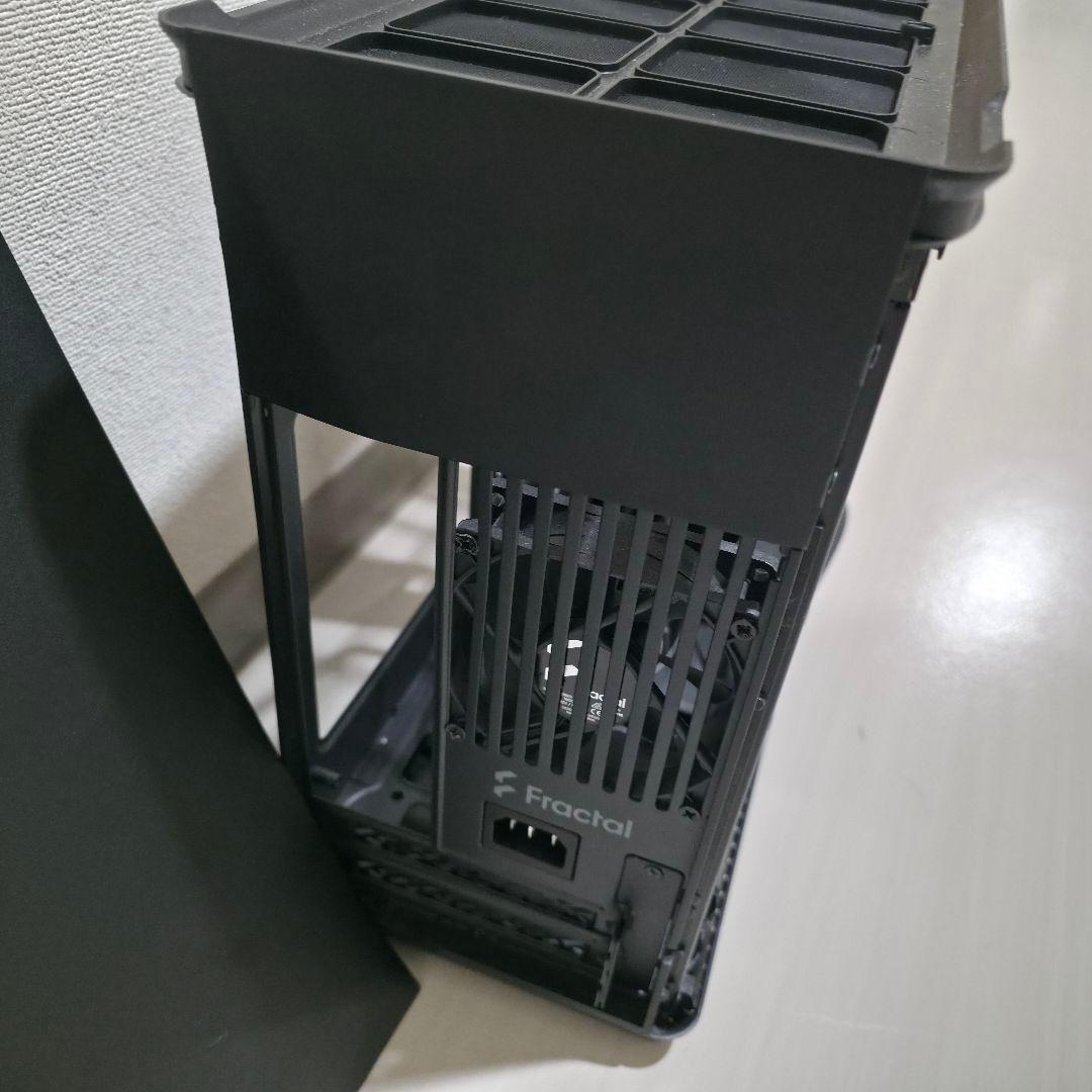 Fractal design Era ITX ケース ブラック