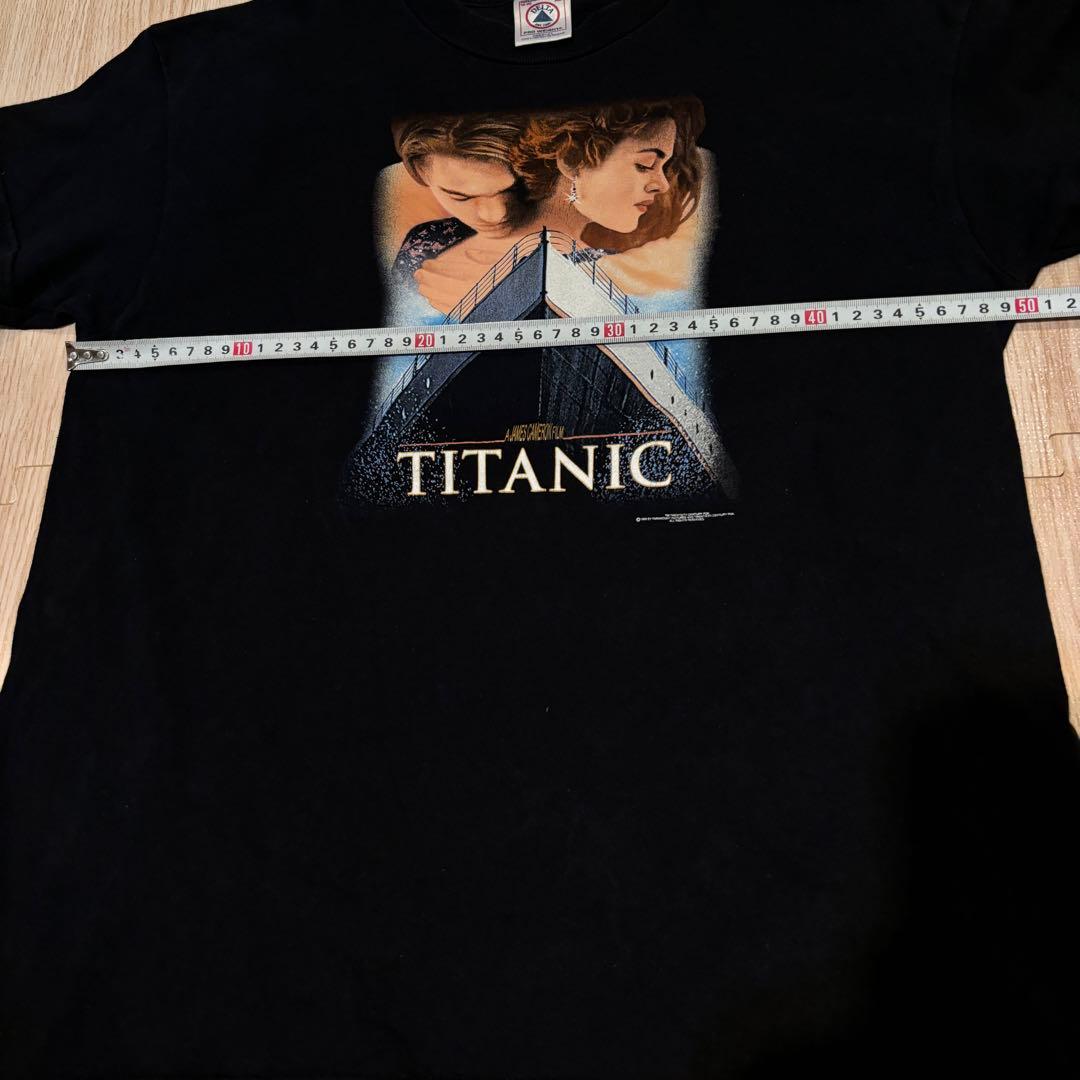 は*ん様 タイタニック Titanic レオナルドディカプリオ　Tシャツ Mov