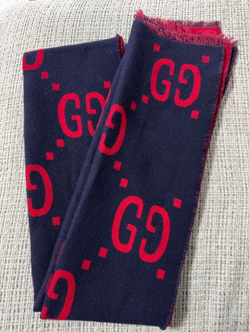 GGロゴ ネイビー レッド マフラー