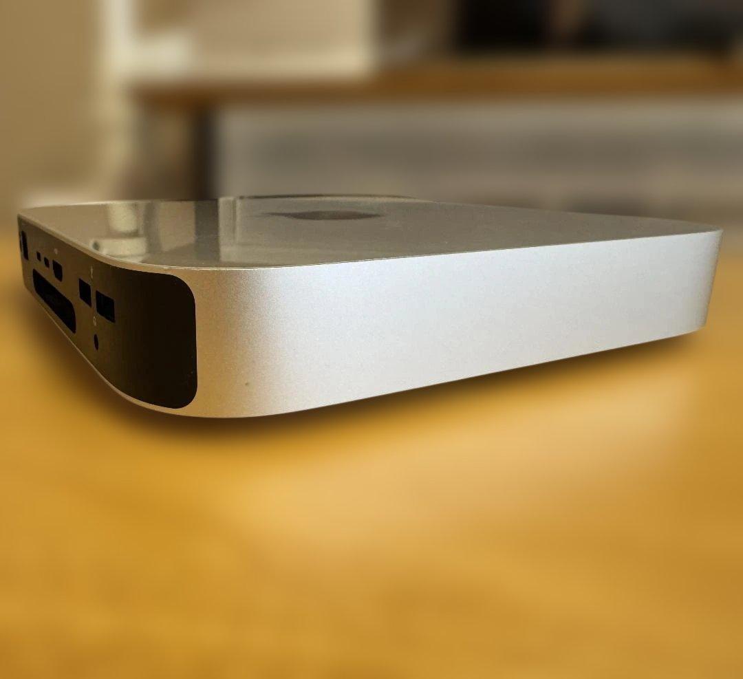 Apple Mac mini M1 8GB・256GB・シルバー・A2348