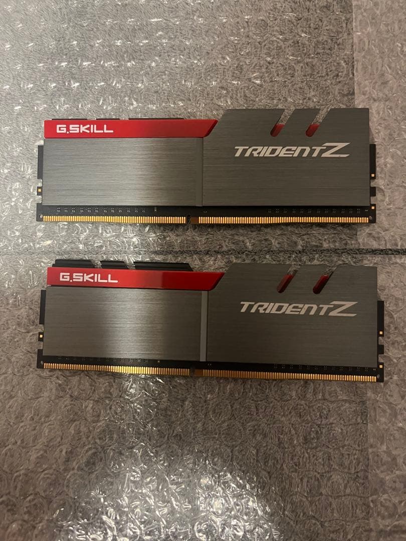 メモリー G.SKILL TRIDENT Z DDR4 16GB 4266MHz