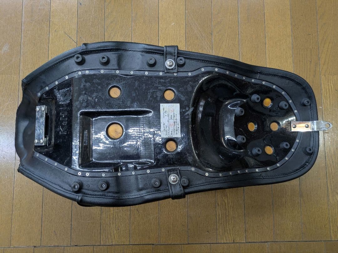 ハーレー用　K&Hシート タックロール　ツーリングモデル　S-5118