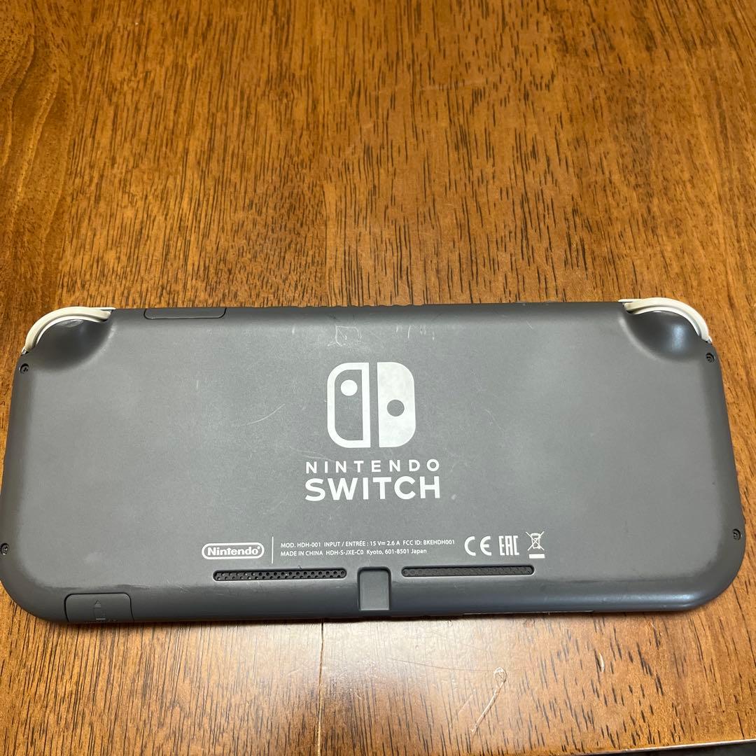 Nintendo Switch ライト