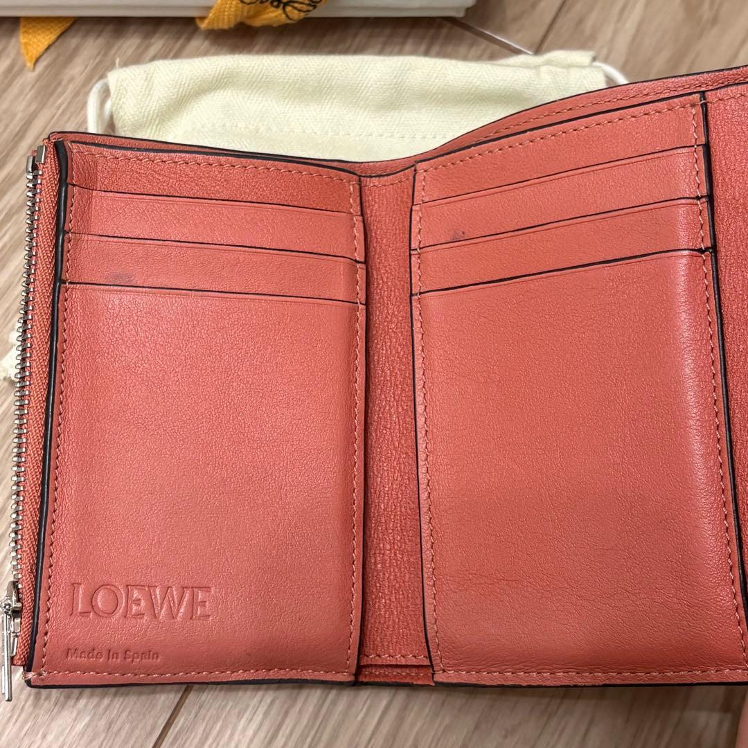 LOEWE 財布　バーティカル ウォレット スモール