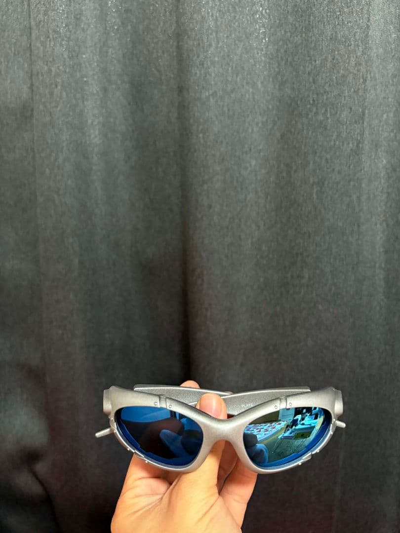殻*）様 Oakley スポーツサングラス シルバー/ブルー