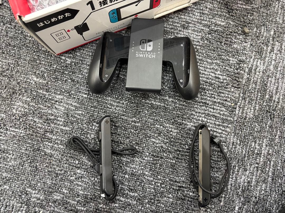 Nintendo Switch 美品完品　ネオンブルー/ネオンレッド