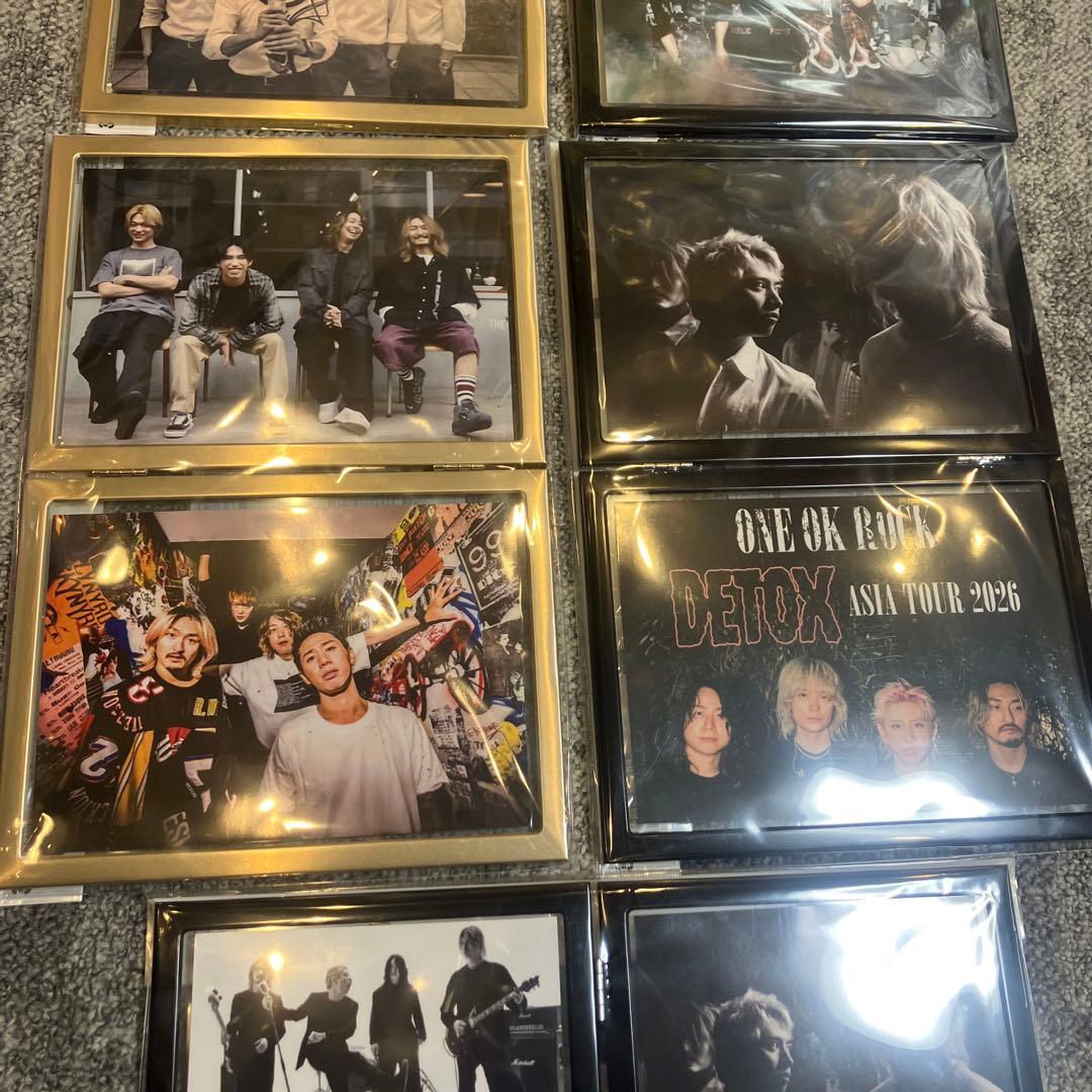 ワンオクロック　one ok rock フォトスタンド