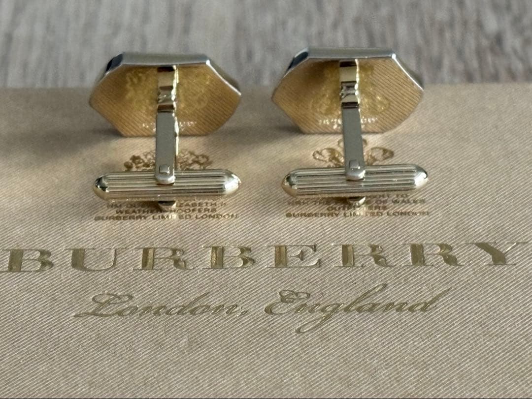 美品 BURBERRY スターリングシルバー製カフリンクス※付属品無し