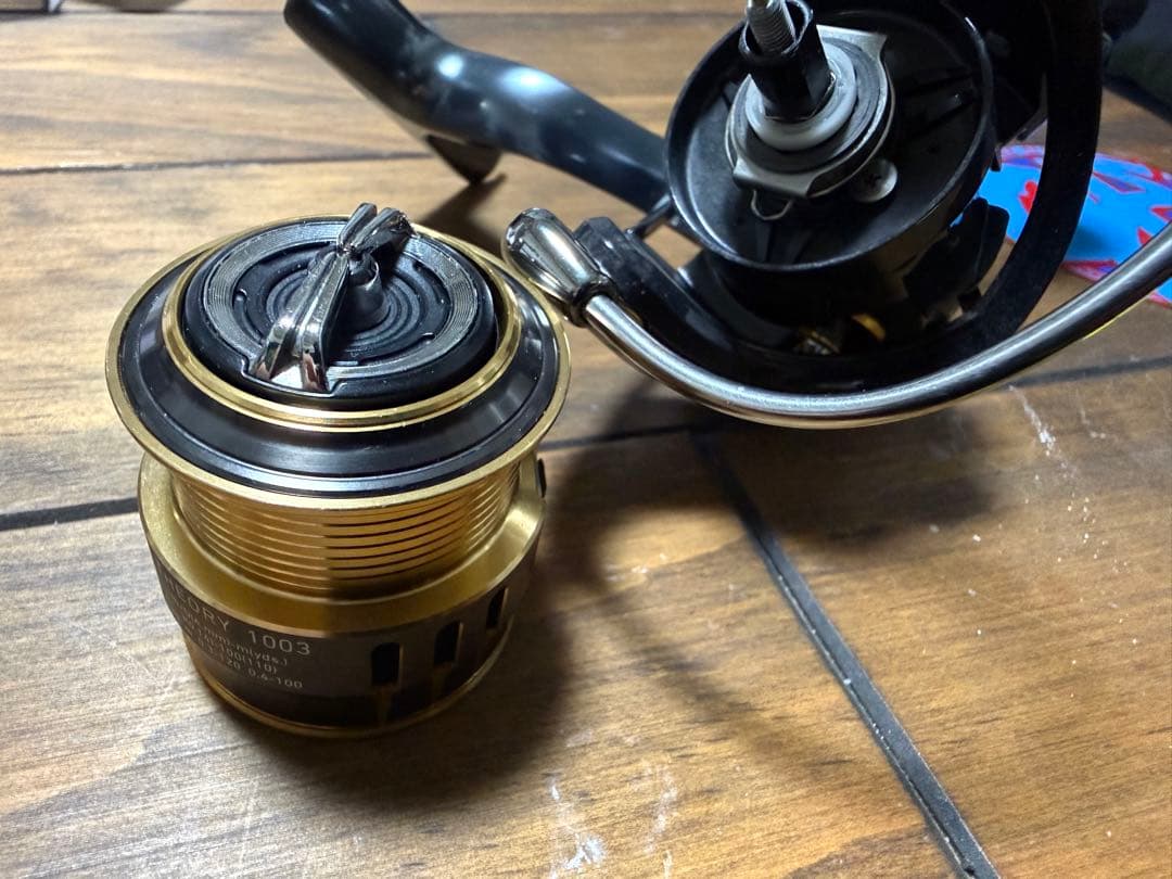 ダイワ　セオリー　THEORY 1003 スピニングリール　中古美品