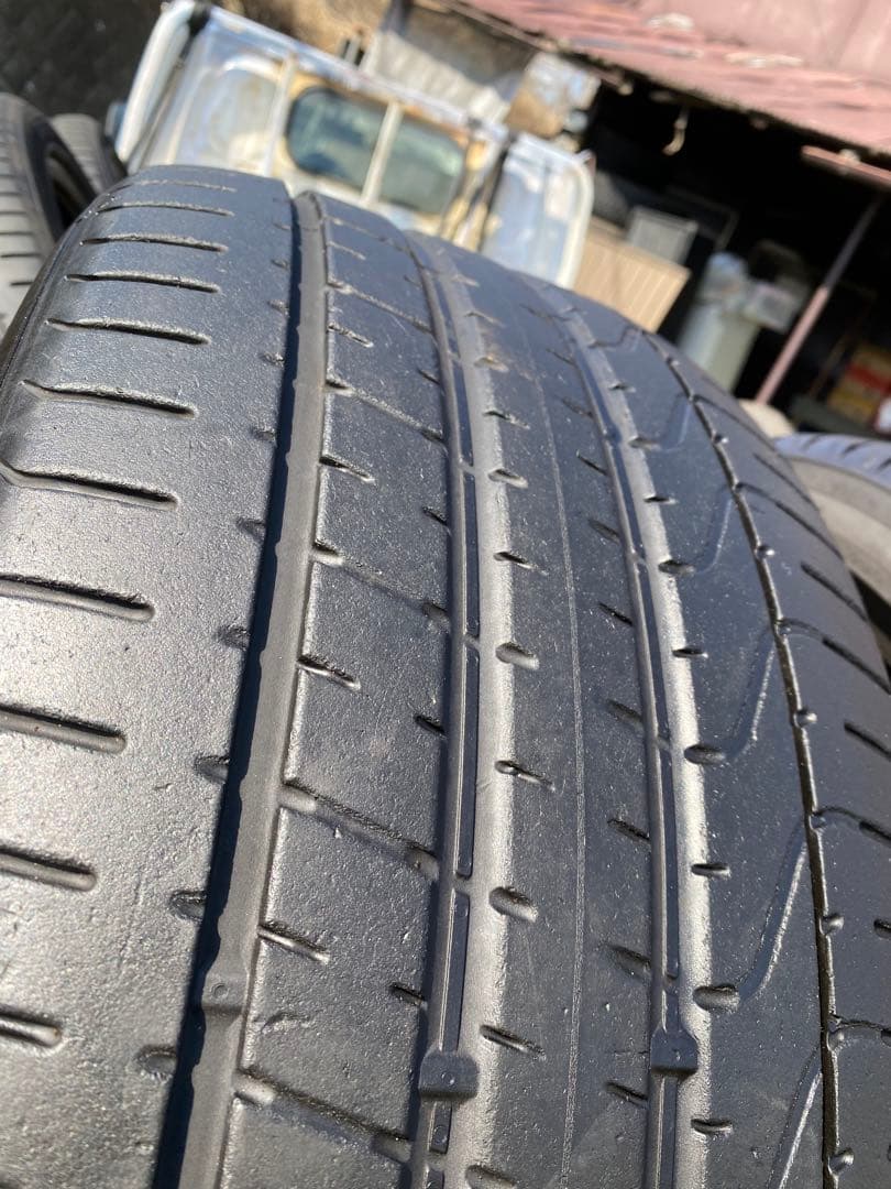 PIRELLI PZERO 265/40/21 1本のみ2023年製