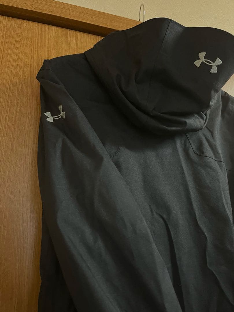 UNDER ARMOUR スノーウェア　ジャケット