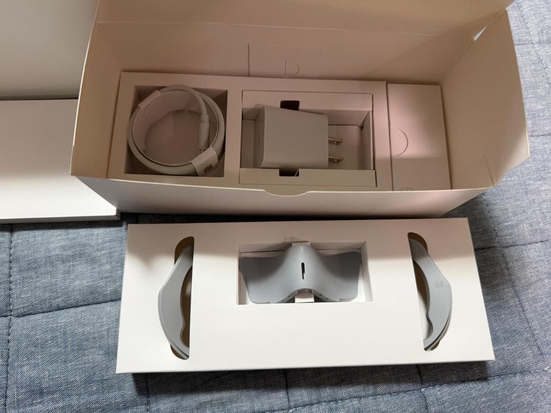 PICO4 128GB コントローラー良好、フェイスパッド新品