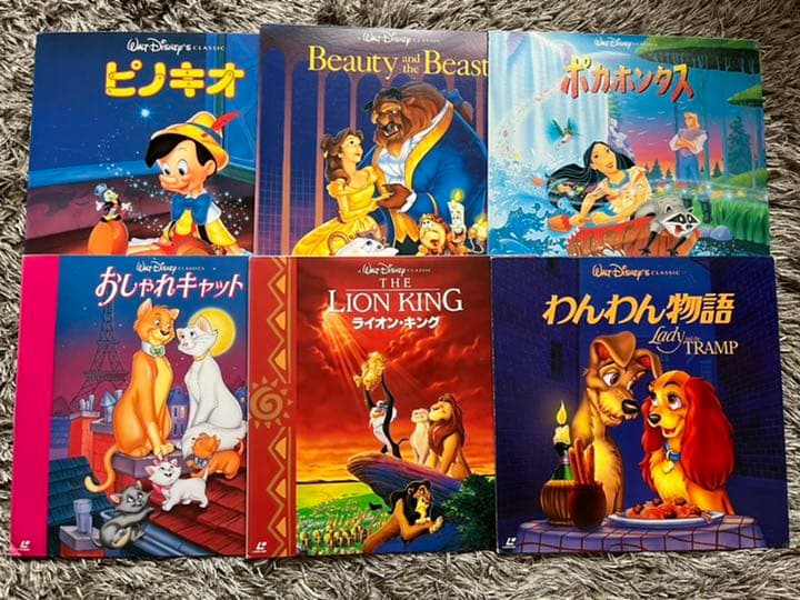 LDディスク 40枚   ディズニー、アンパンマン、セーラームーン、洋楽など