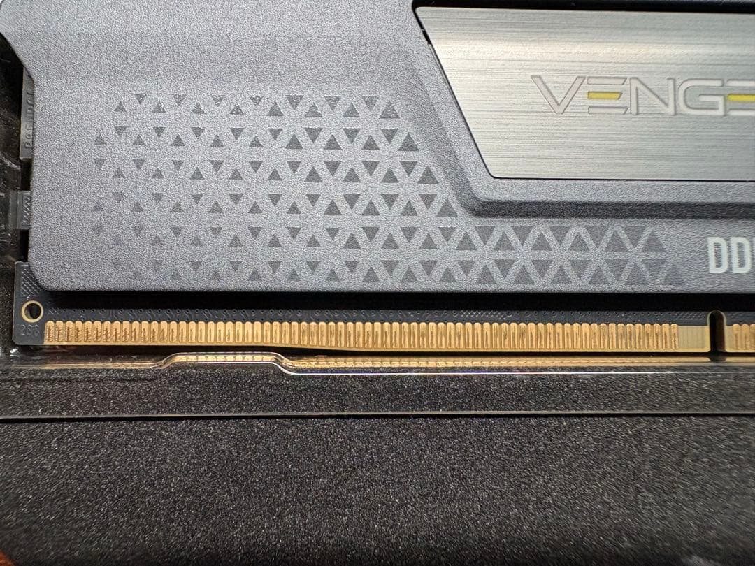 メモリー CORSAIR DDR5-5600MHz 32GB
