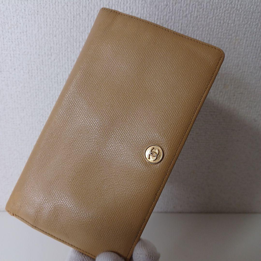✨上品✨CHANEL シャネル 折り財布 ベージュ ゴールド金具 上質レザー