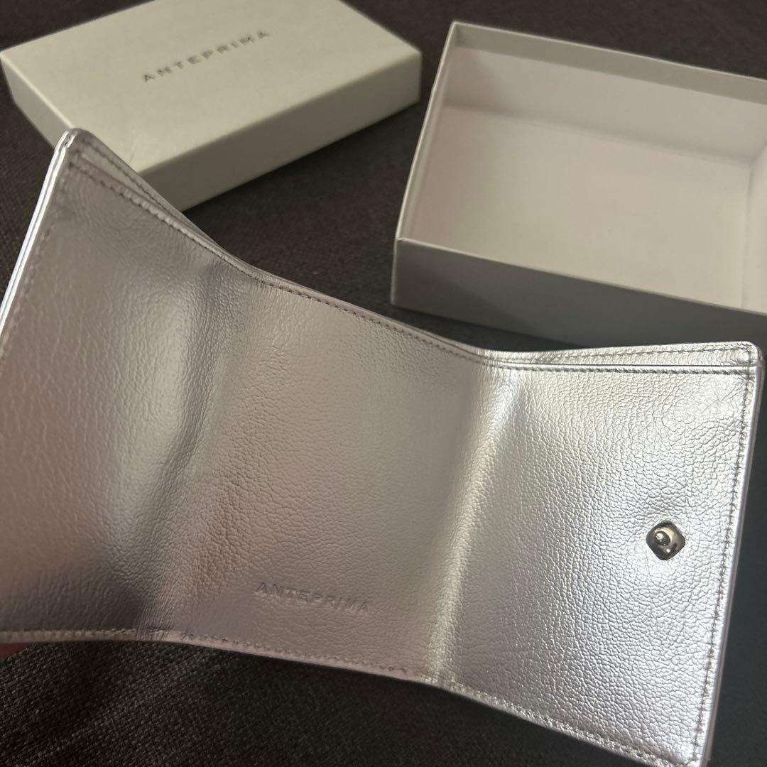 ✳️最終お値下げ✳️ANTEPRIMA シルバー 三つ折り財布　新品未使用