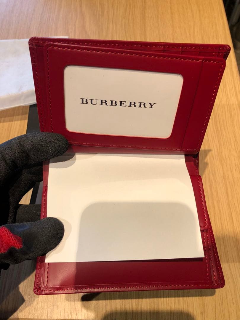【美品】BURBERRY バーバリー 財布 ノバチェック レッド レザー 箱付き