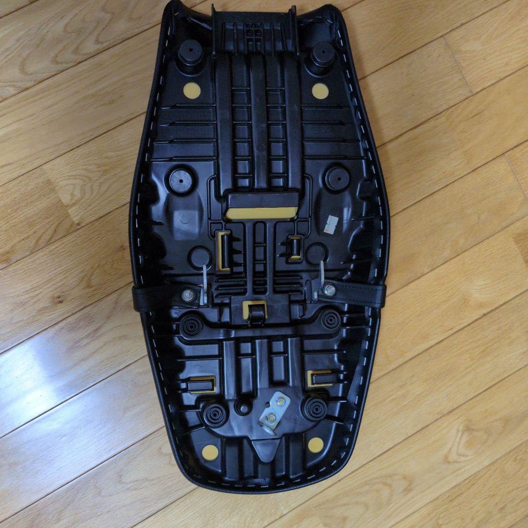 ヤマハ XSR155（XSR125） 純正シート