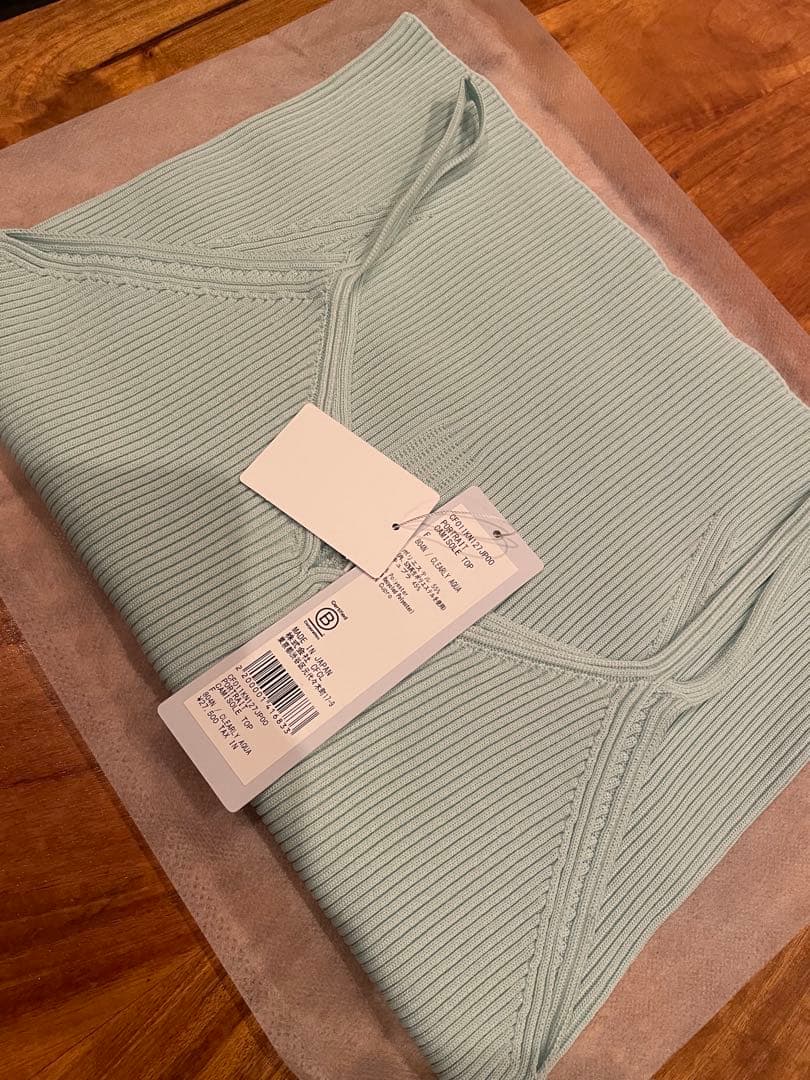 CFCL 完売色　PORTRAIT CAMISOLE TOP