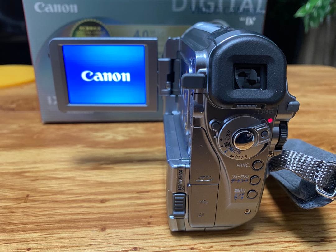 【美品】【動作確認済】CANON デジタルビデオカメラ IXY DV M5