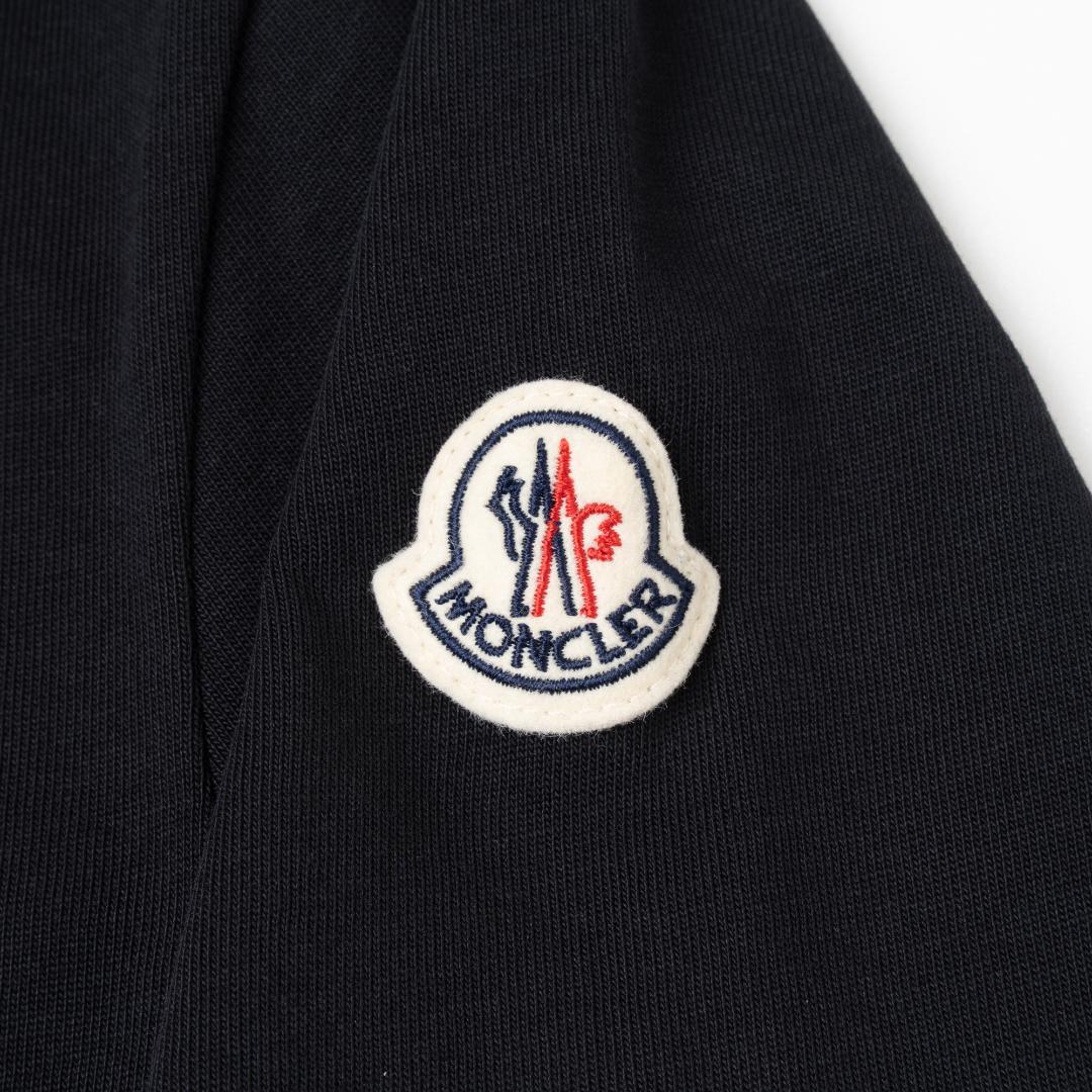 新品 MONCLER 三連LOGOパッチ Tシャツ L