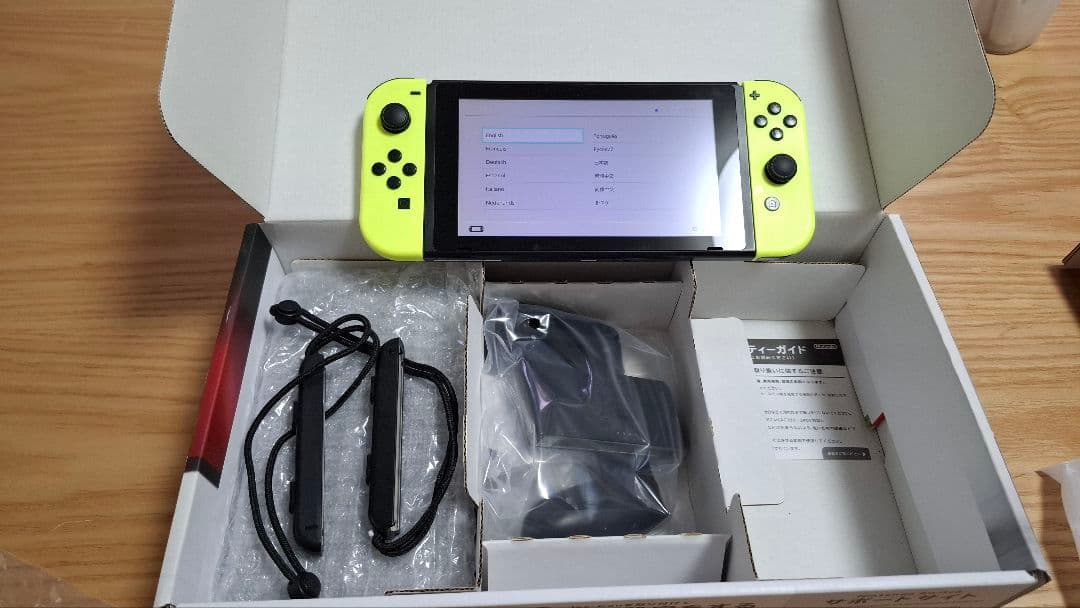 Nintendo Switch ネオンレッド/ネオンブルー 本体　他付属品多数有