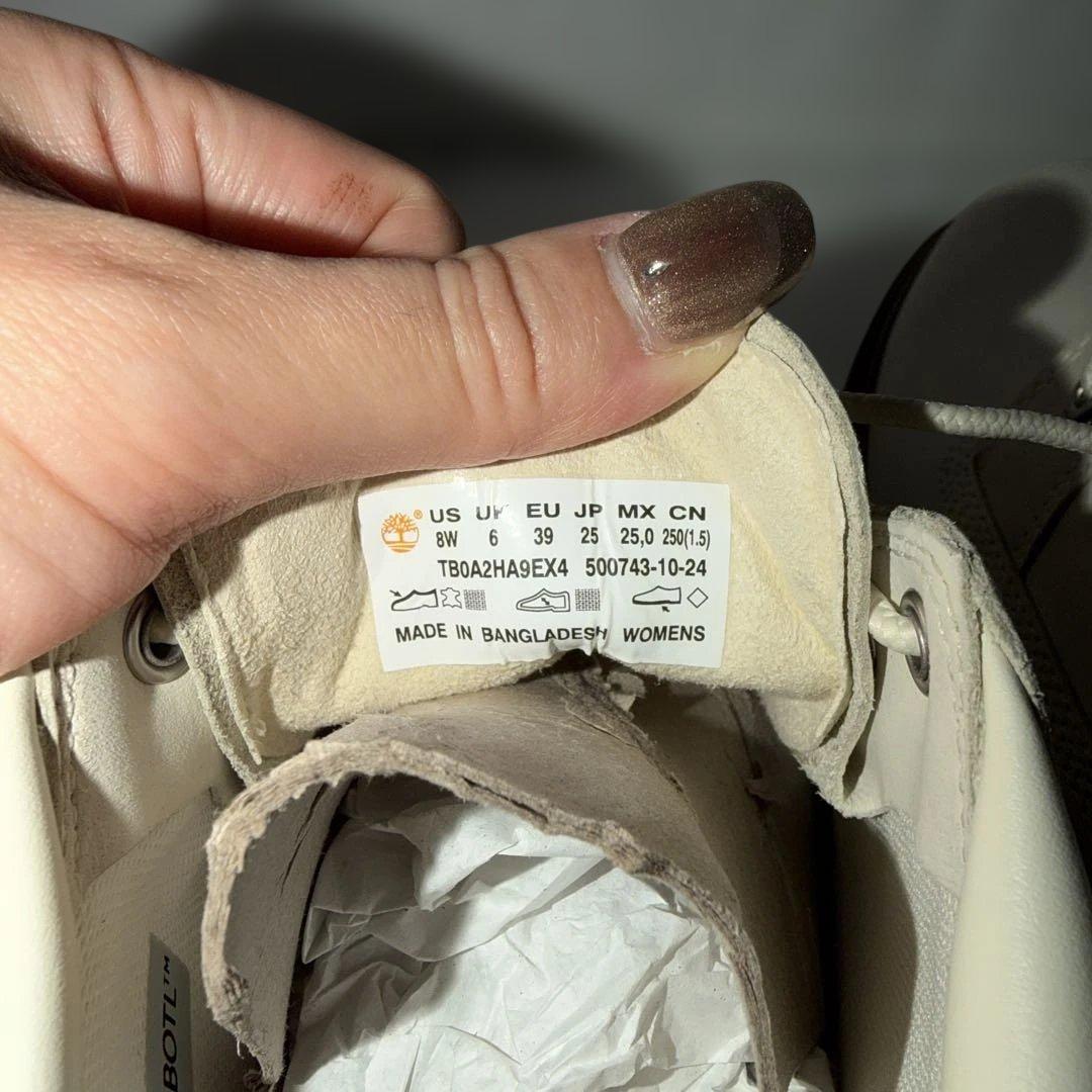 timberland ミドルブーツ　ホワイトブラウン　(美品　新品　未使用)