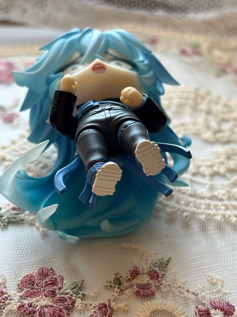 【※エラー品】開封使用済み　缶バッジ　ツイステ　ねんどろいど　イデア・シュラウド