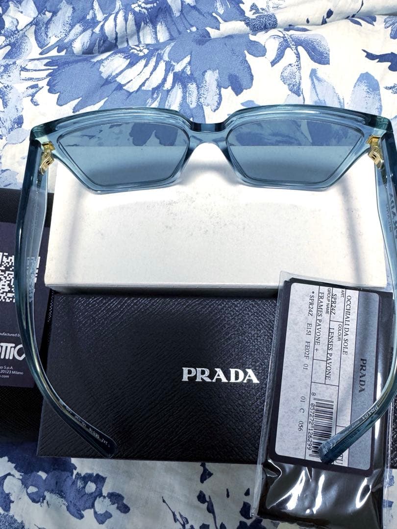 新作PRADAプラダ★クリアブルー サングラス