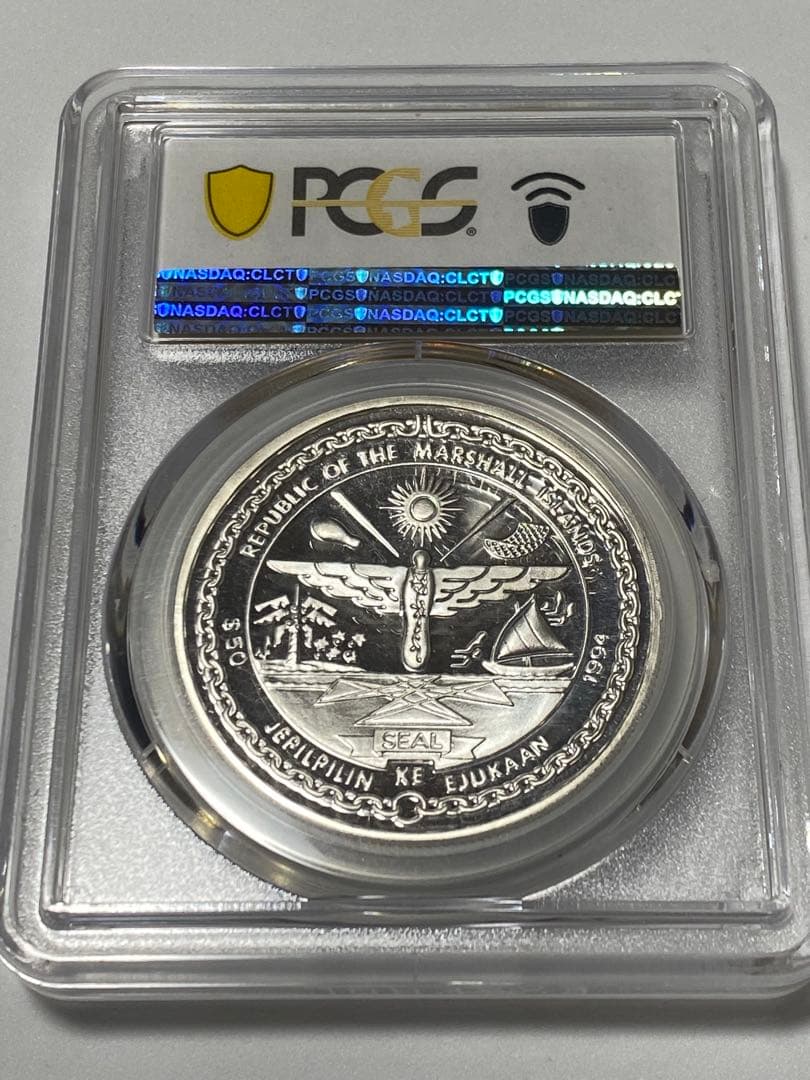 純銀.999 1oz プルーフ銀貨 PR69DCAM PCGS鑑定 美麗デザイン