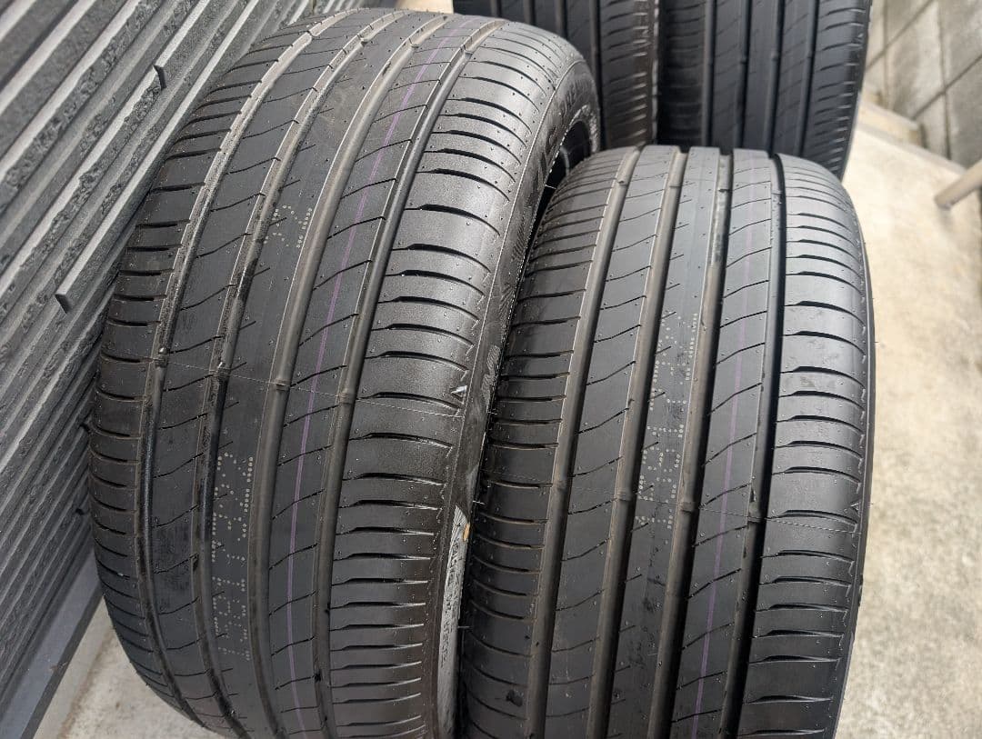 タイヤ・ホイール HO!MAXXIS HP6 215/45R17