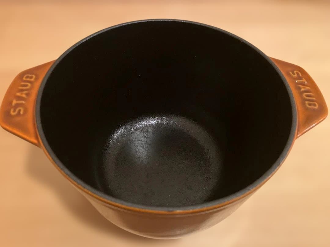美品　ラ・ココット de GOHAN M シナモン　16cm　1.74L