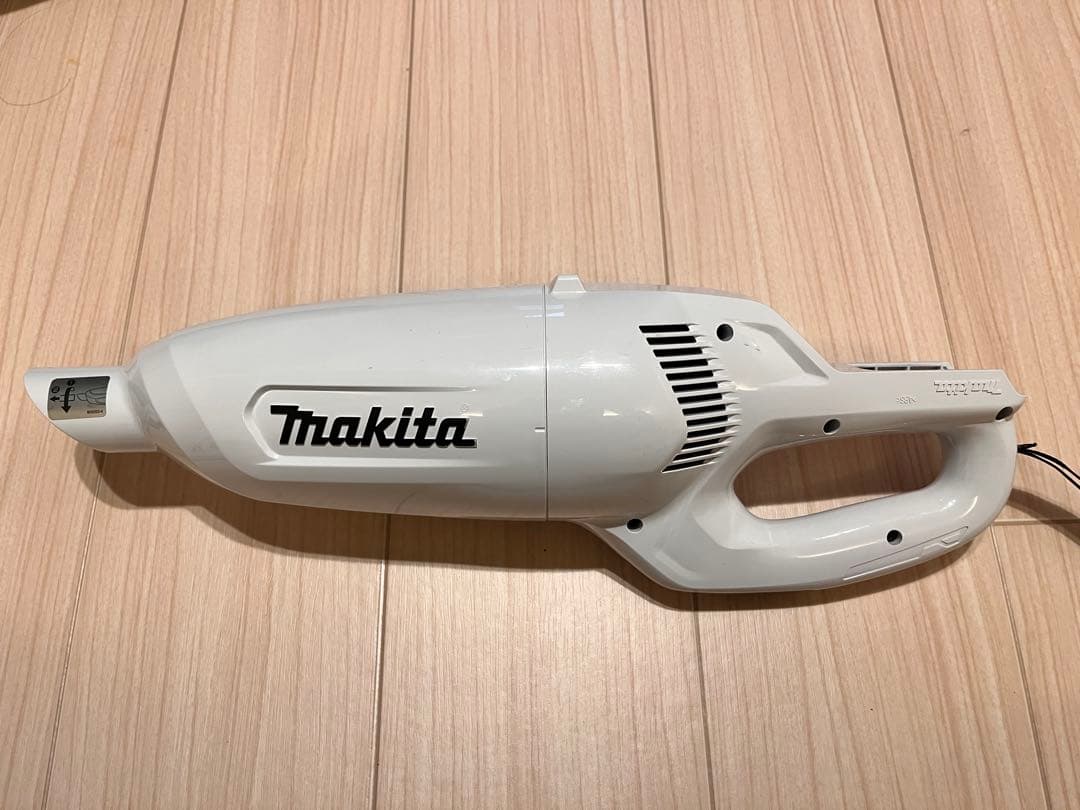 Makita スティッククリーナー CL108FD