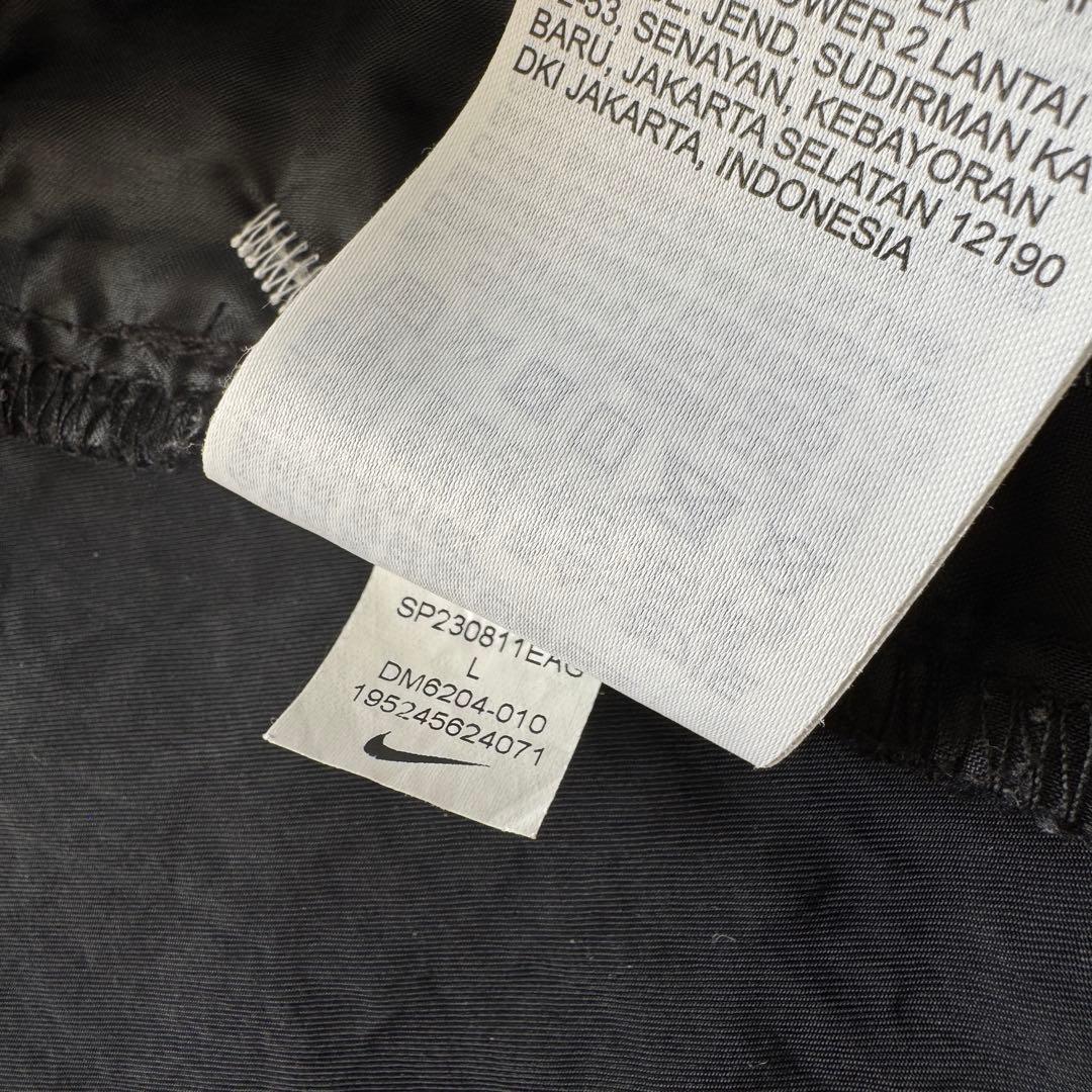NIKE Swooshwear ナイロンジャケット ウィメンズ 刺繍ロゴ L