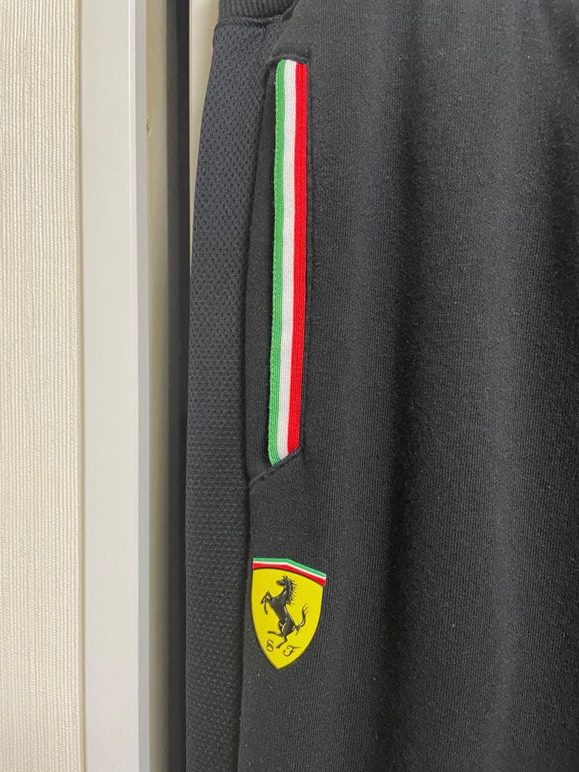 PUMA Ferrari フルジップフーディとパンツのジャージ上下セット XL