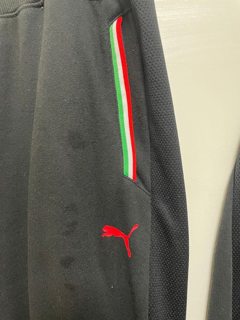 PUMA Ferrari フルジップフーディとパンツのジャージ上下セット XL