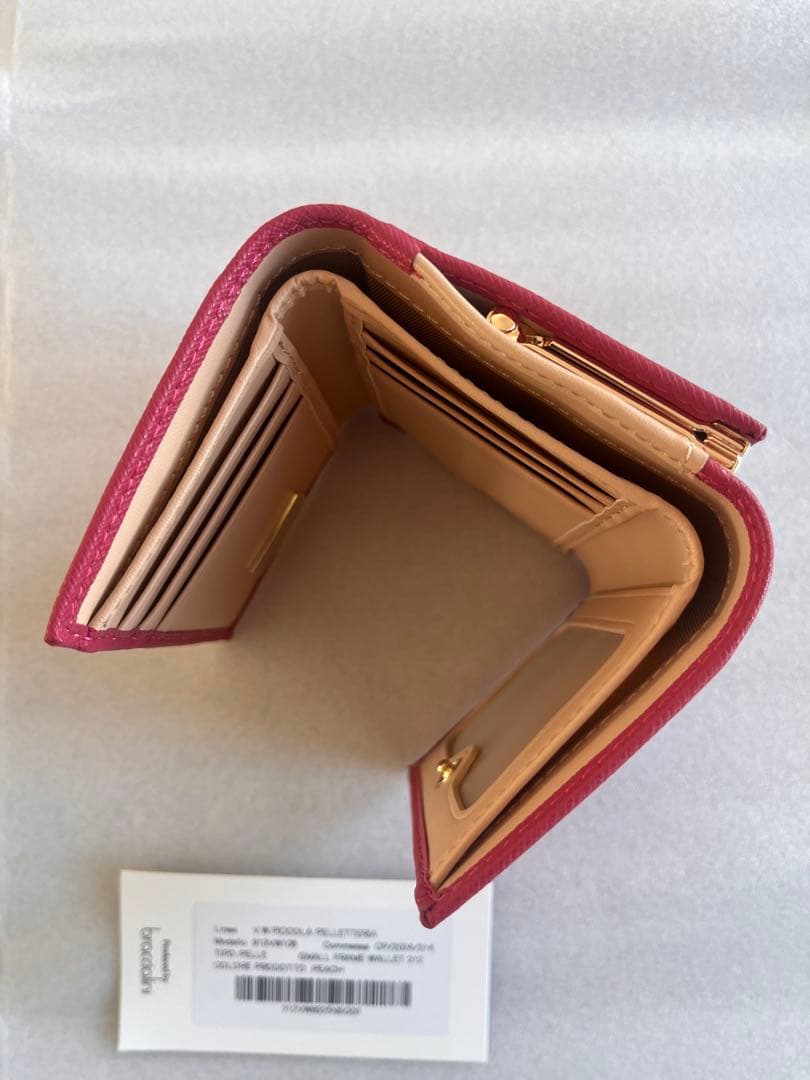 【新品未使用】Vivienne Westwood ピンク 三つ折り財布