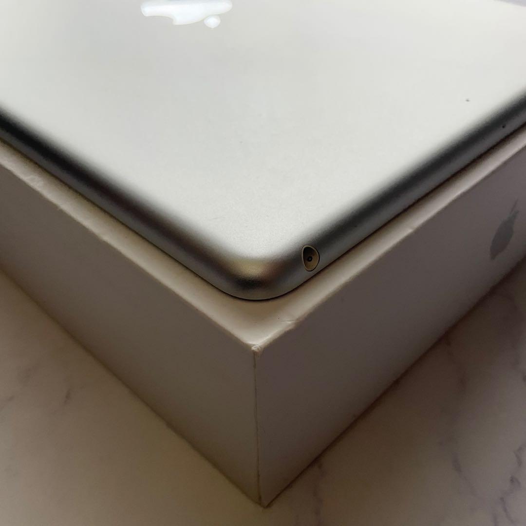 【美品】Apple iPad 第6世代 Wi-Fi 32GB