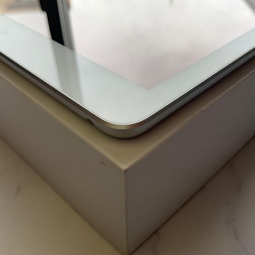 【美品】Apple iPad 第6世代 Wi-Fi 32GB