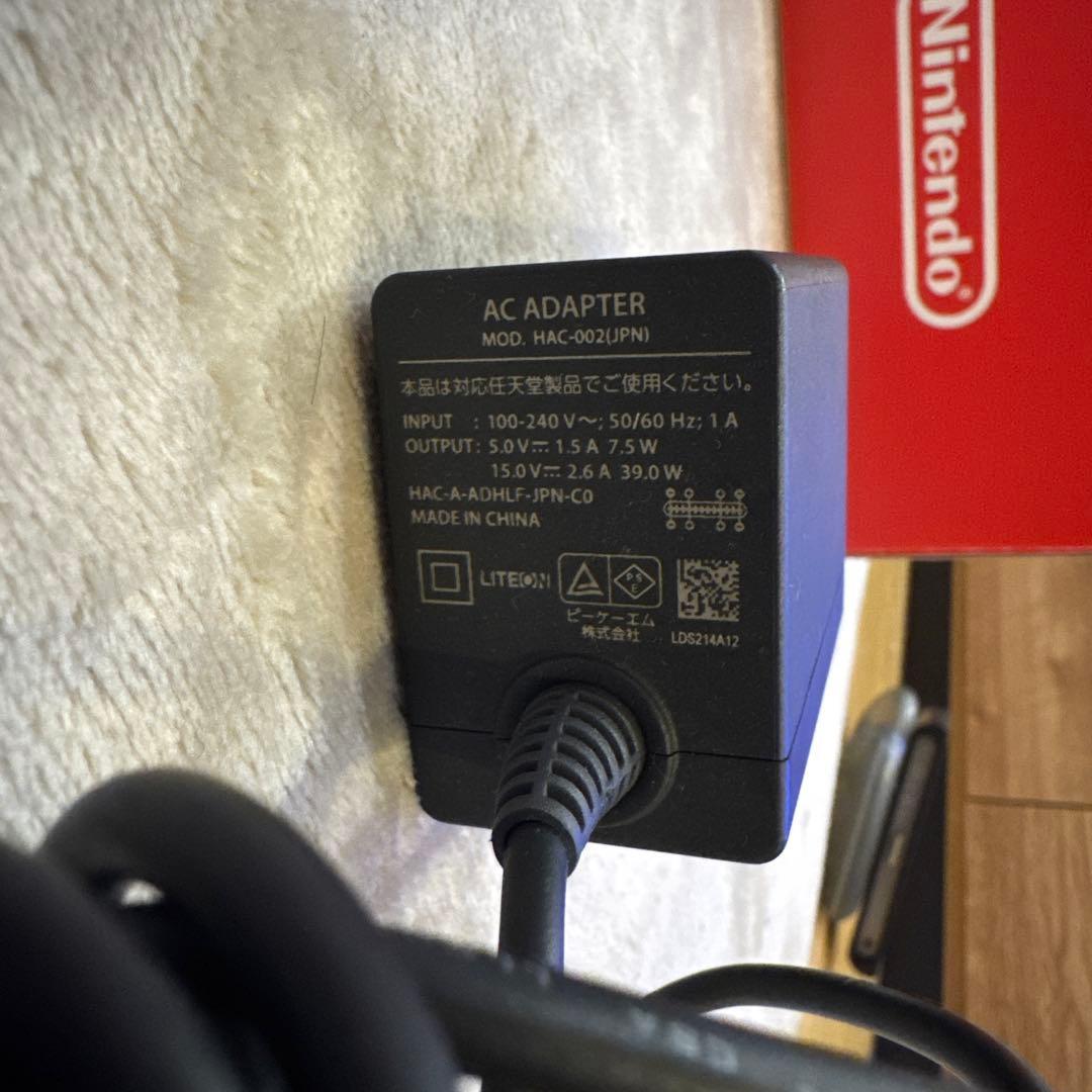 Nintendo Switch LITE コーラル