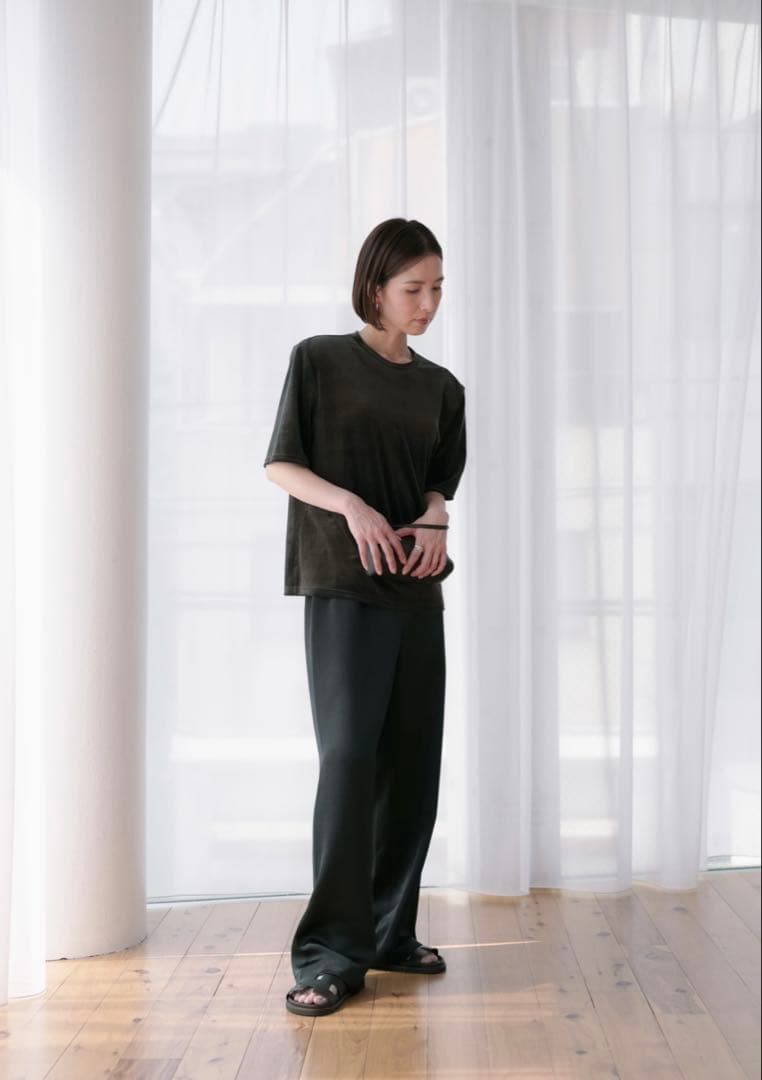 トップス roughlowVELOUR SHOULDERTEE(CHARCOALBROWN