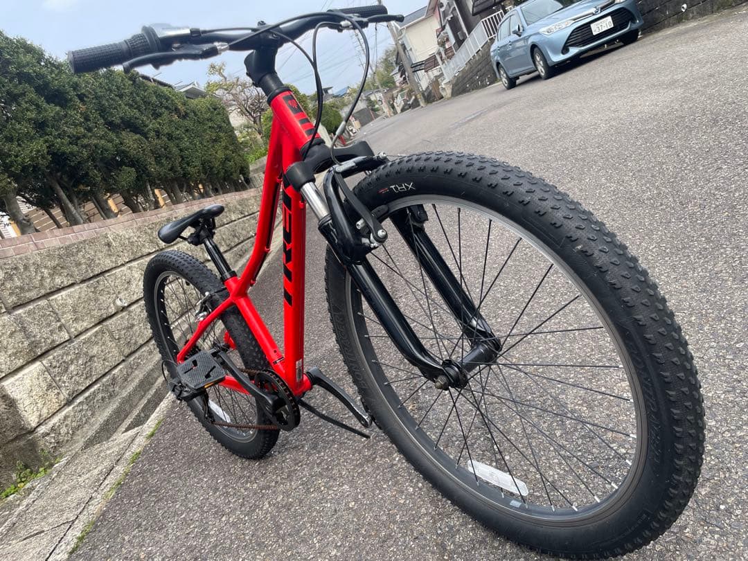 TREK マウンテンバイク　子供用　赤　24インチ PRECALIBER