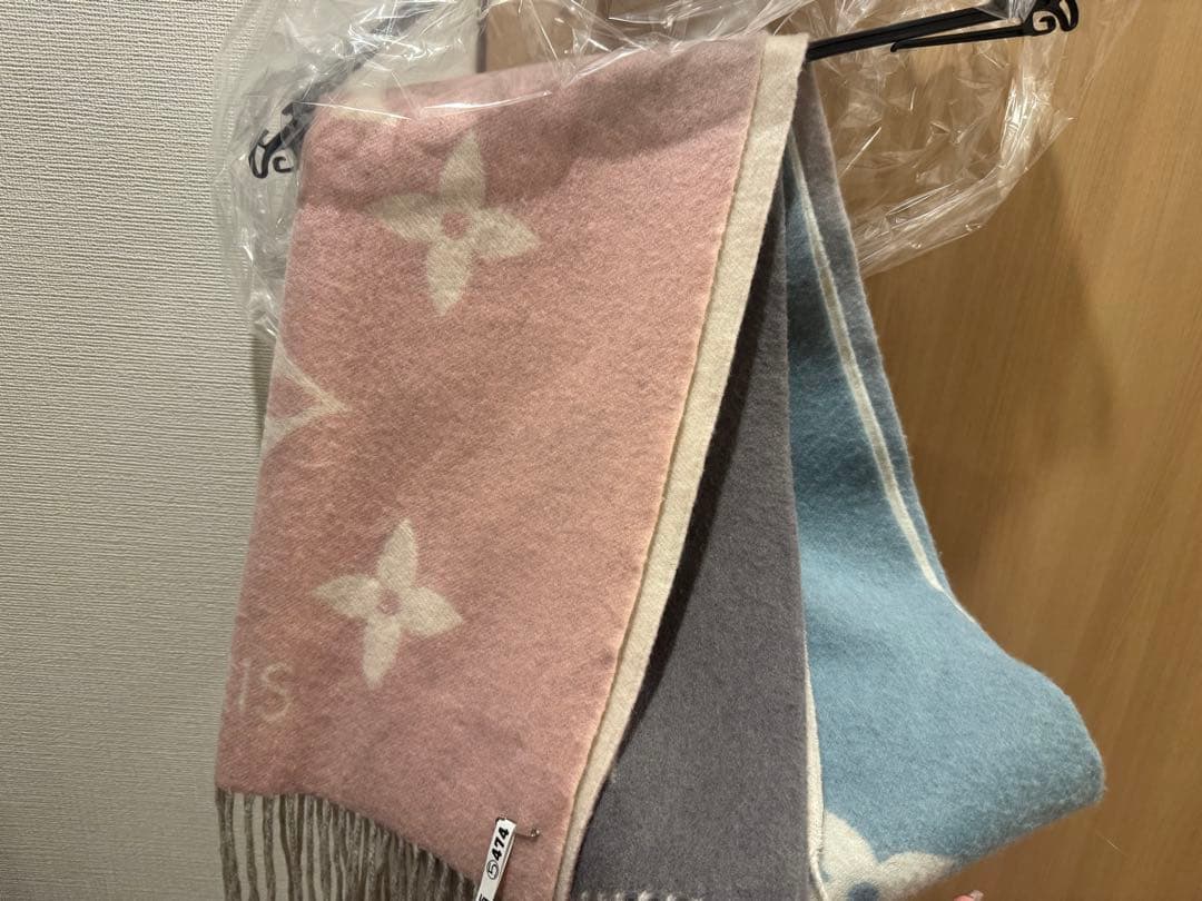ヴィトン　カシミヤマフラー