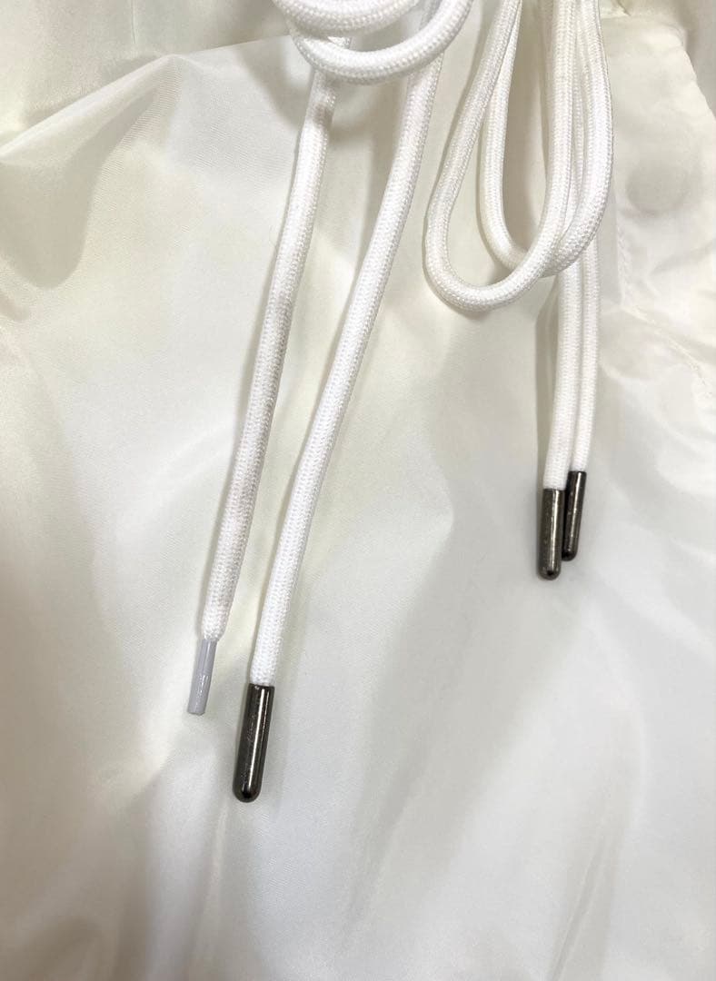 ＊MONCLER モンクレール＊LOBELIA ホワイトコート サイズM 美品