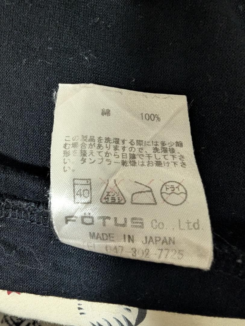 †*†様 fotus（フェトウス）半袖Tシャツ 黒