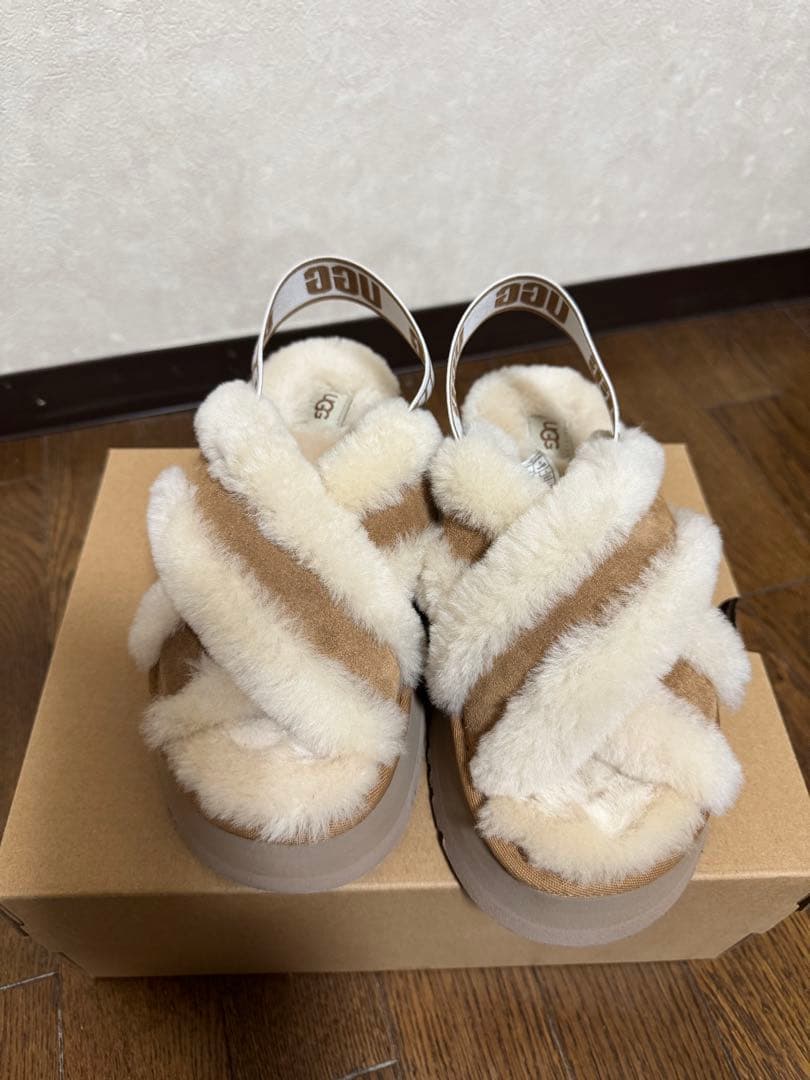 靴 UGG W DISCO CROSS SLIDE 7