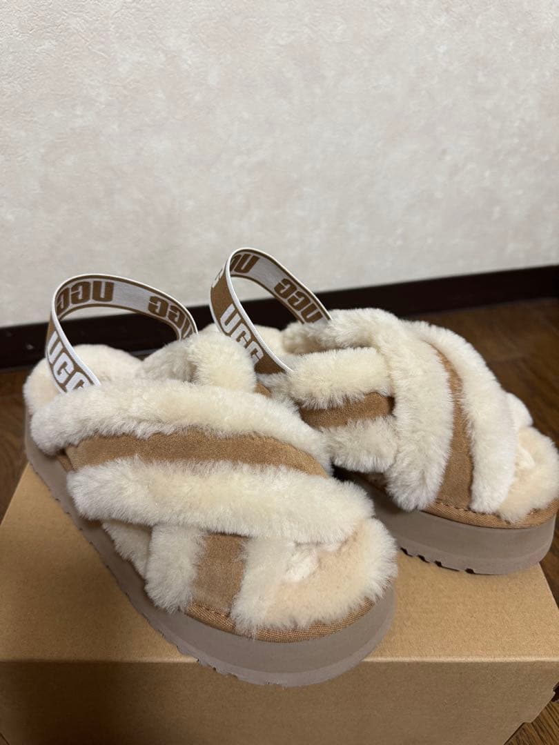 靴 UGG W DISCO CROSS SLIDE 7